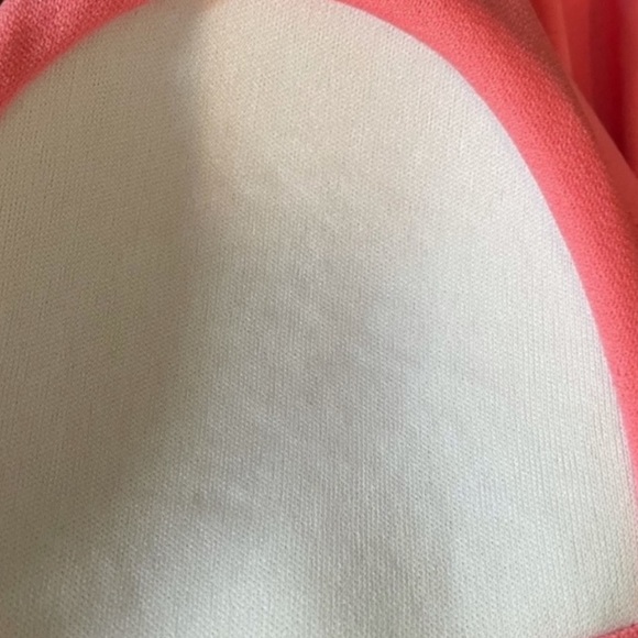 Kenneth Cole one piece form faltering ruched fabric coral swimsuit size 8 - Picture 7 of 9